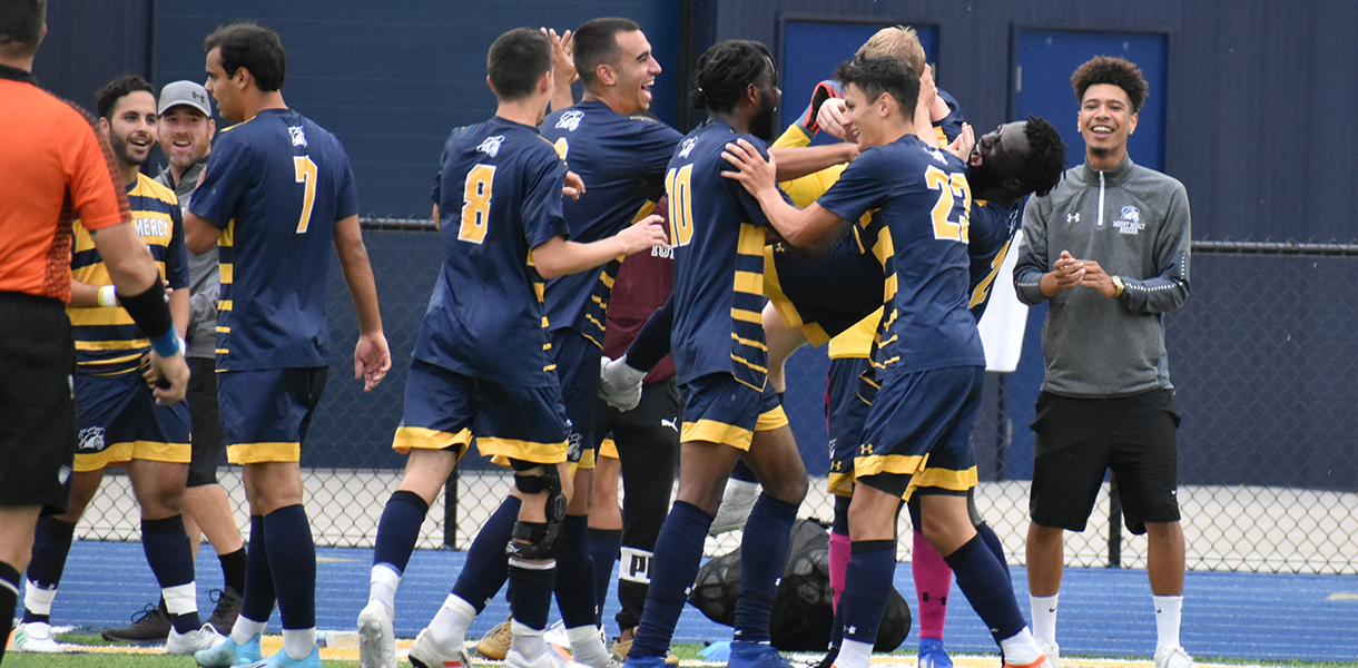 Mustangs dominate Tigers