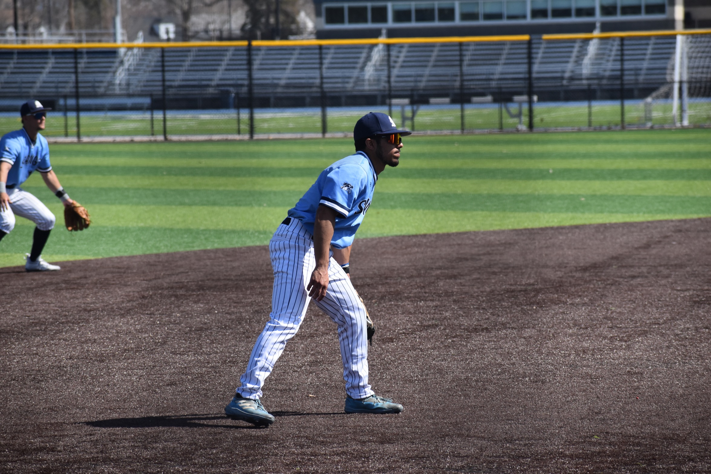 Mustangs Sweep Missouri Valley in Home Heart Opener