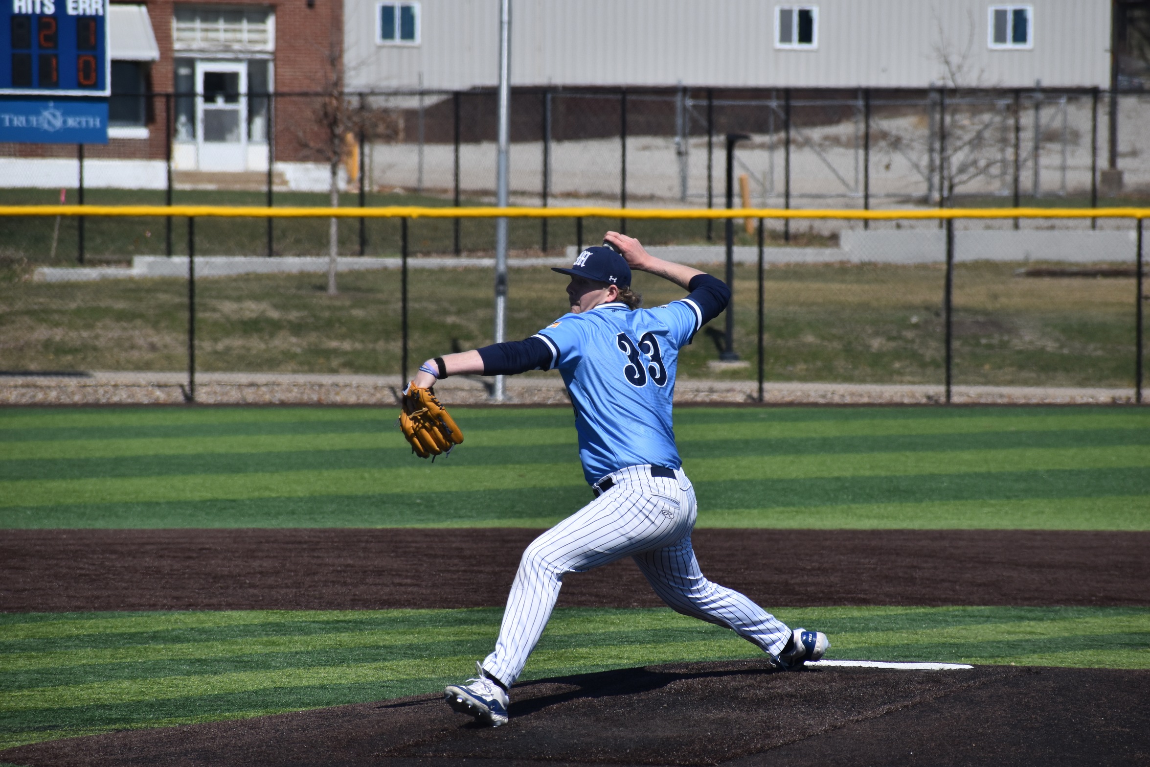Mustangs Break Single Game Record in Home Run Derby Doubleheader Split