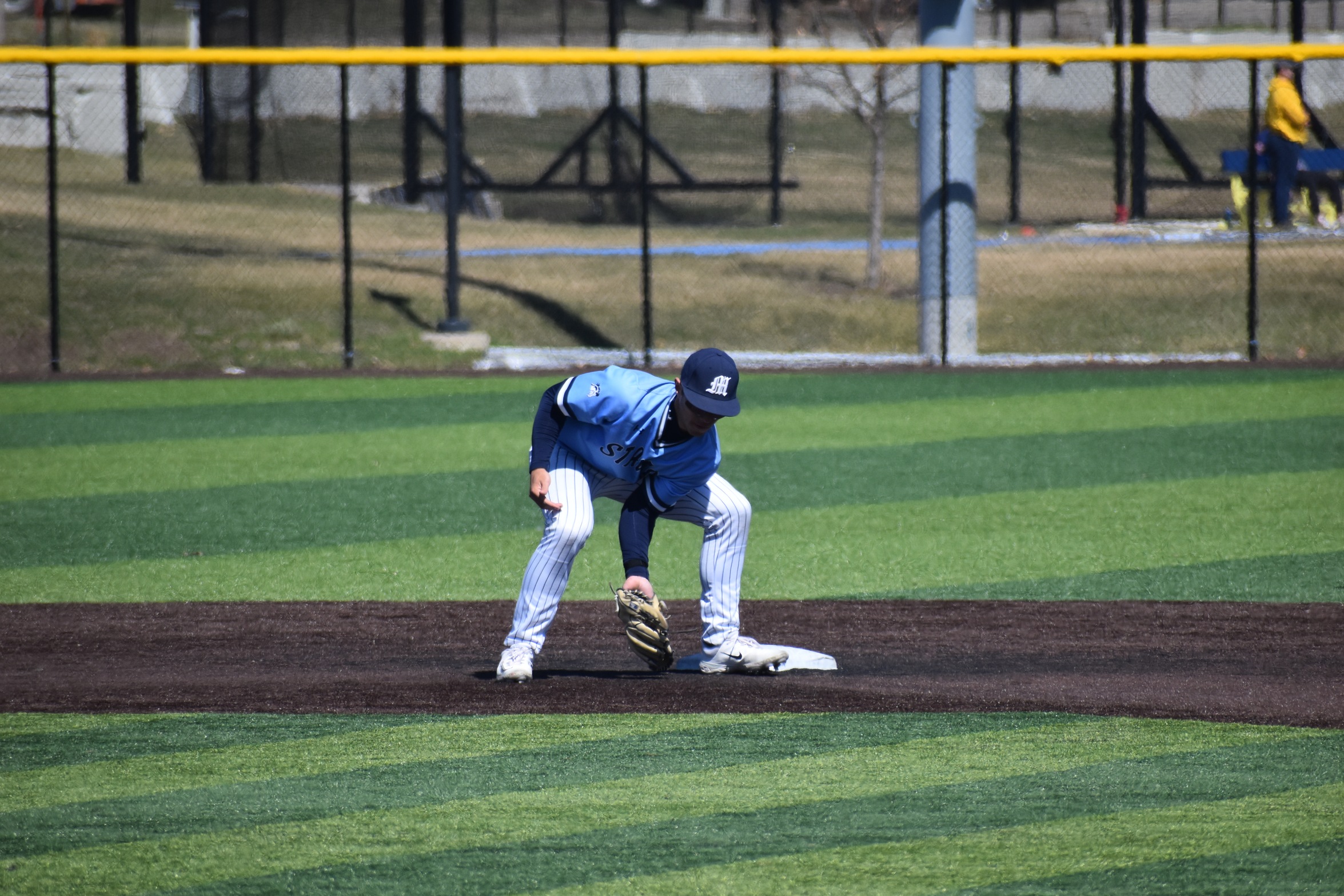 Terpins Walkoff Seals Win in Doubleheader Split