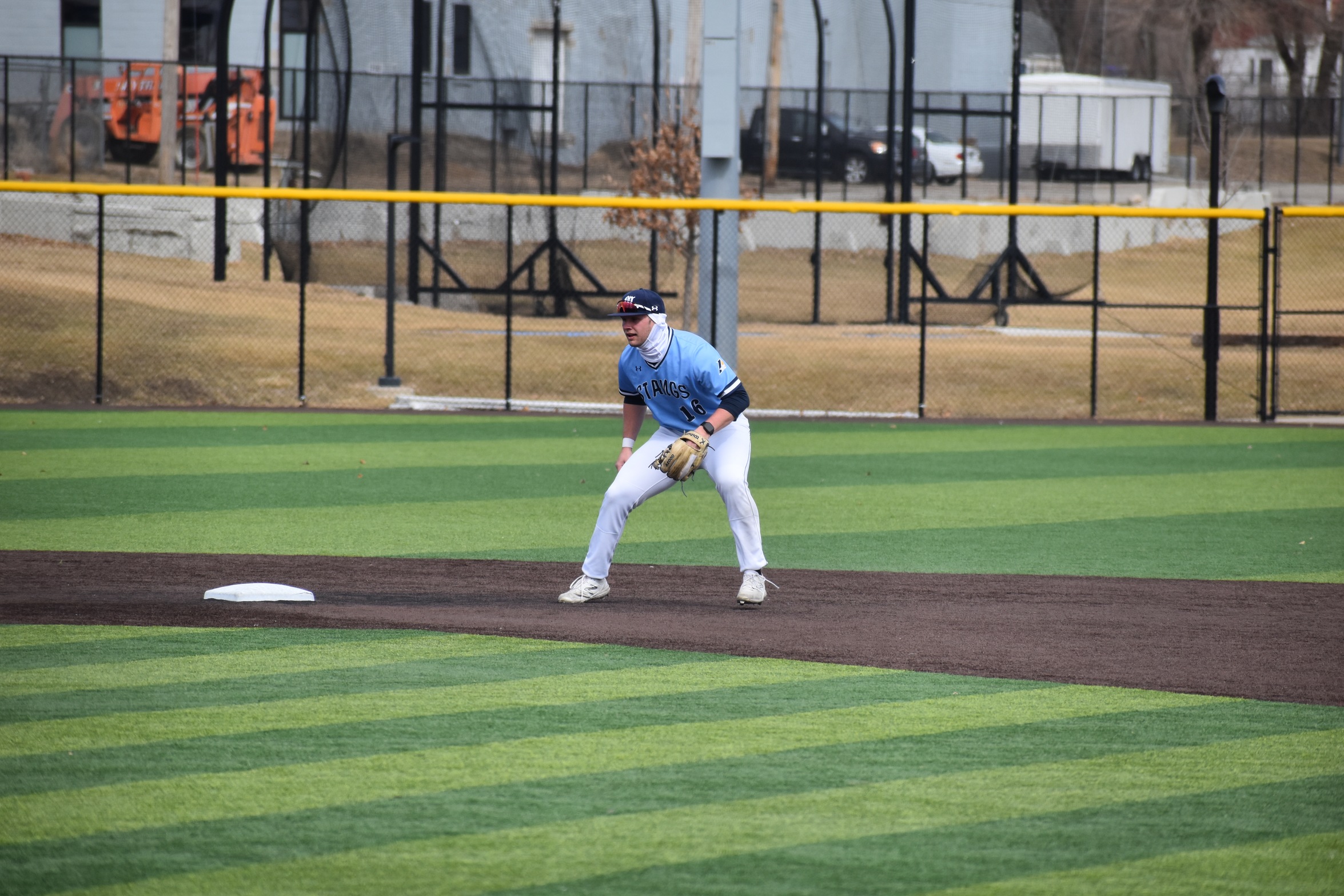 Mustangs Split Series Opener with William Penn