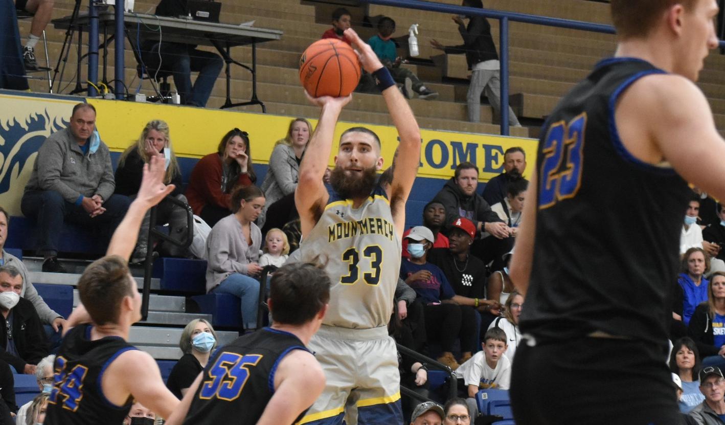 Wildcats overcome halftime deficit, defeat Mustangs