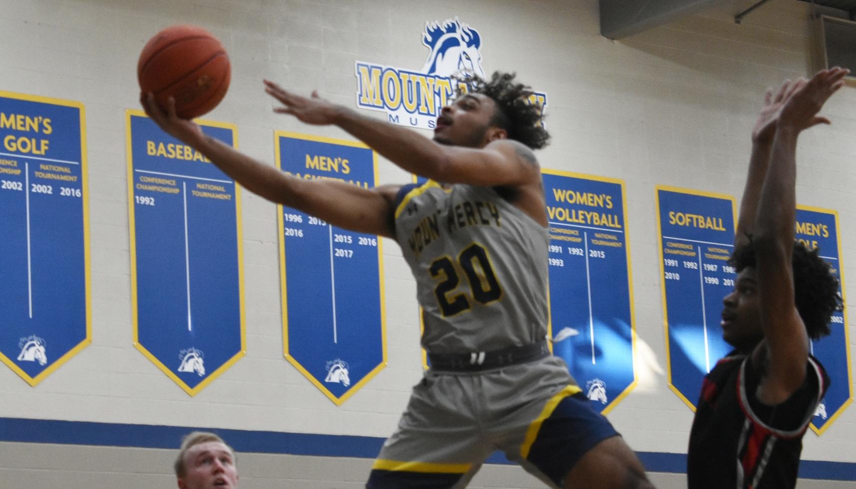 Mustangs falter late as Valor advance