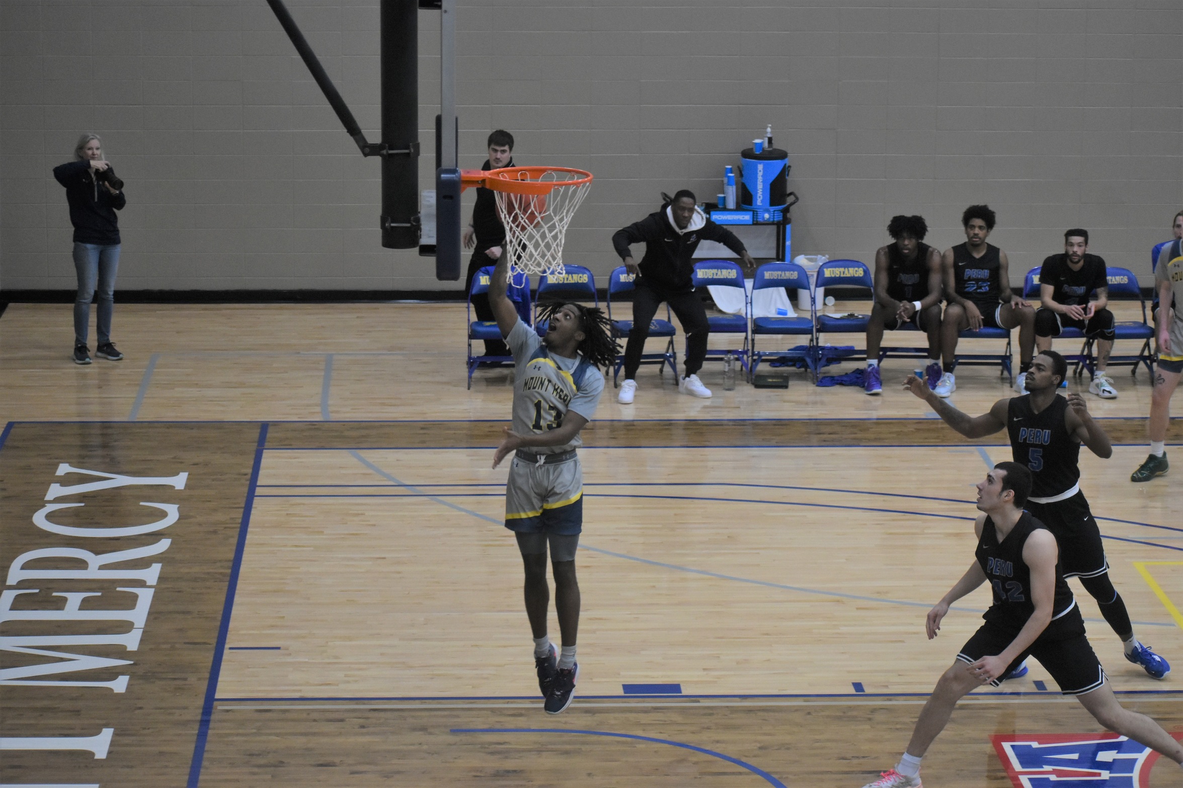 Mustangs come up short against Wildcats