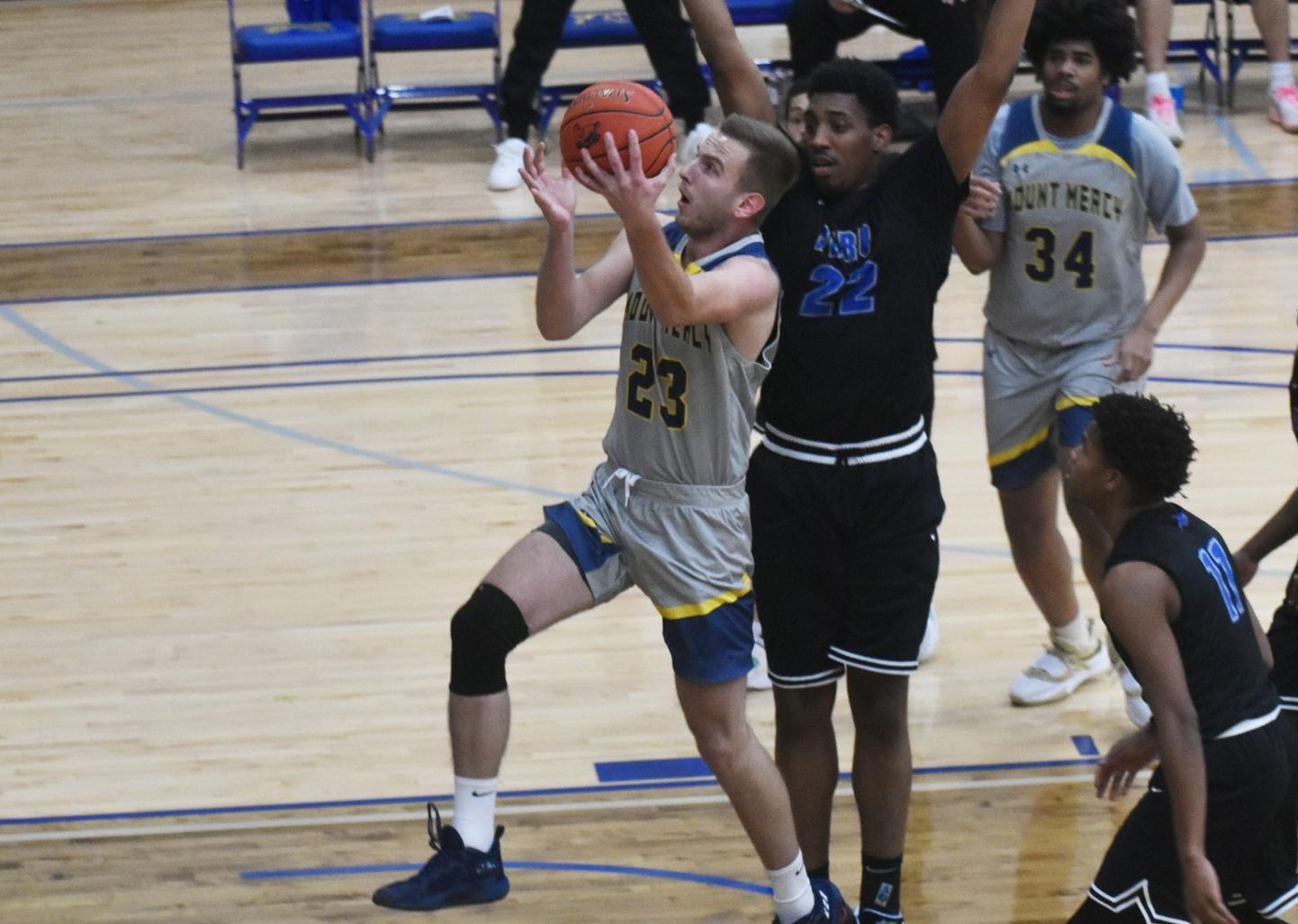 Mustangs upset 13th-ranked Valor, get first league win