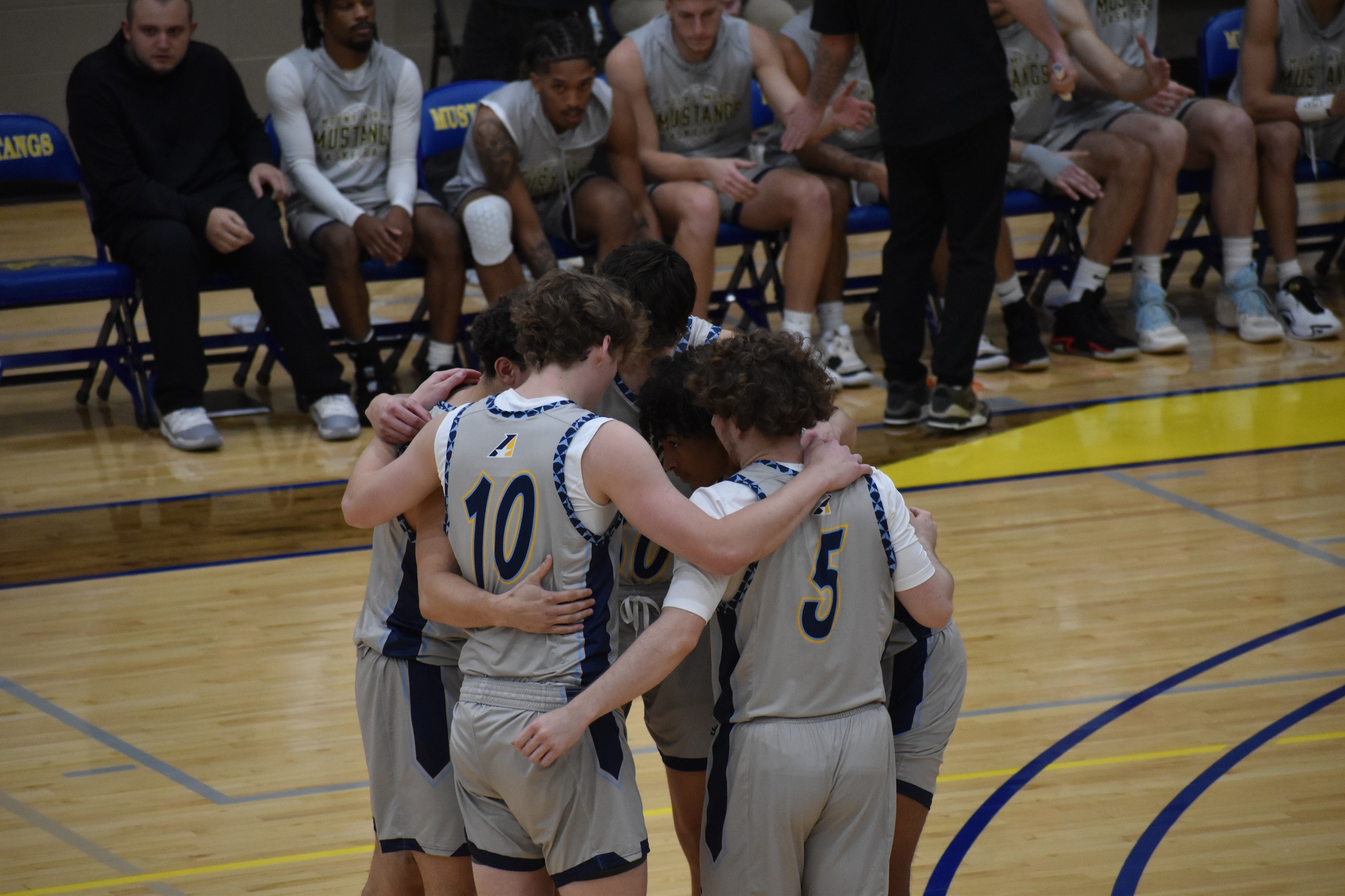 Mustangs Fall to St. Ambrose on the Road