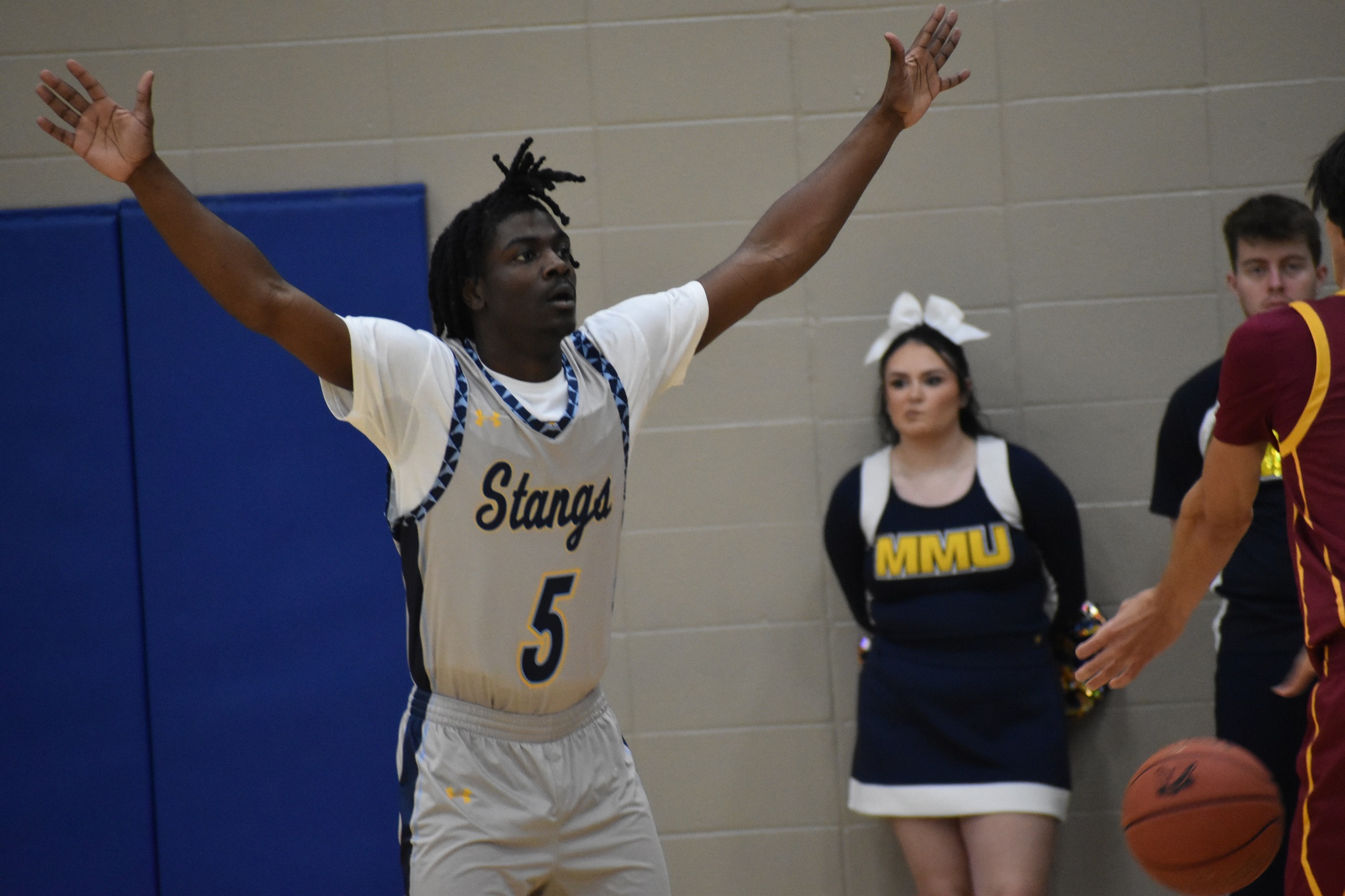 Mustangs Win Streak Ends at Three in Loss to Central Methodist
