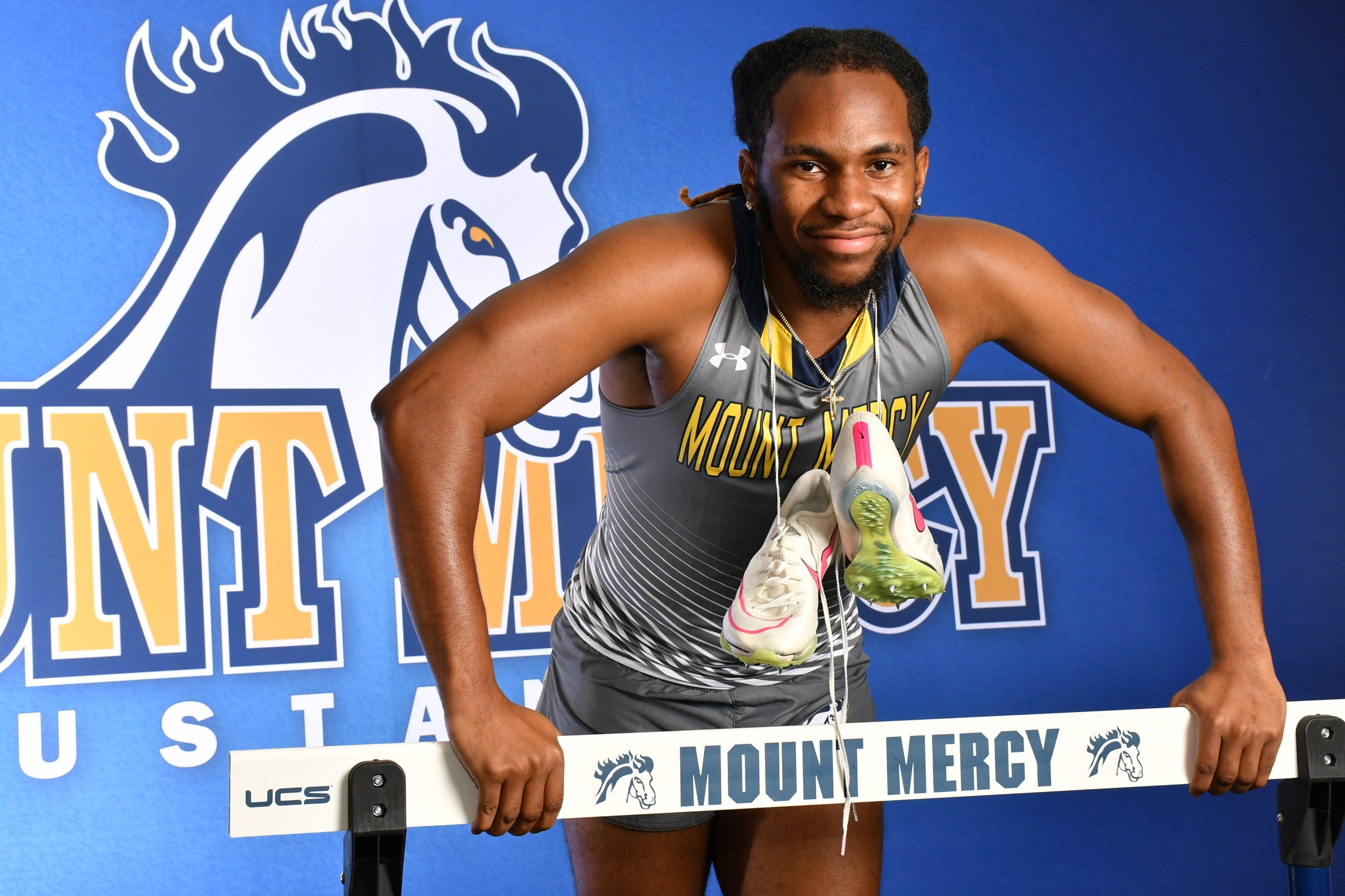 Mustangs Deliver Strong Performances at the Hilltop Invitational
