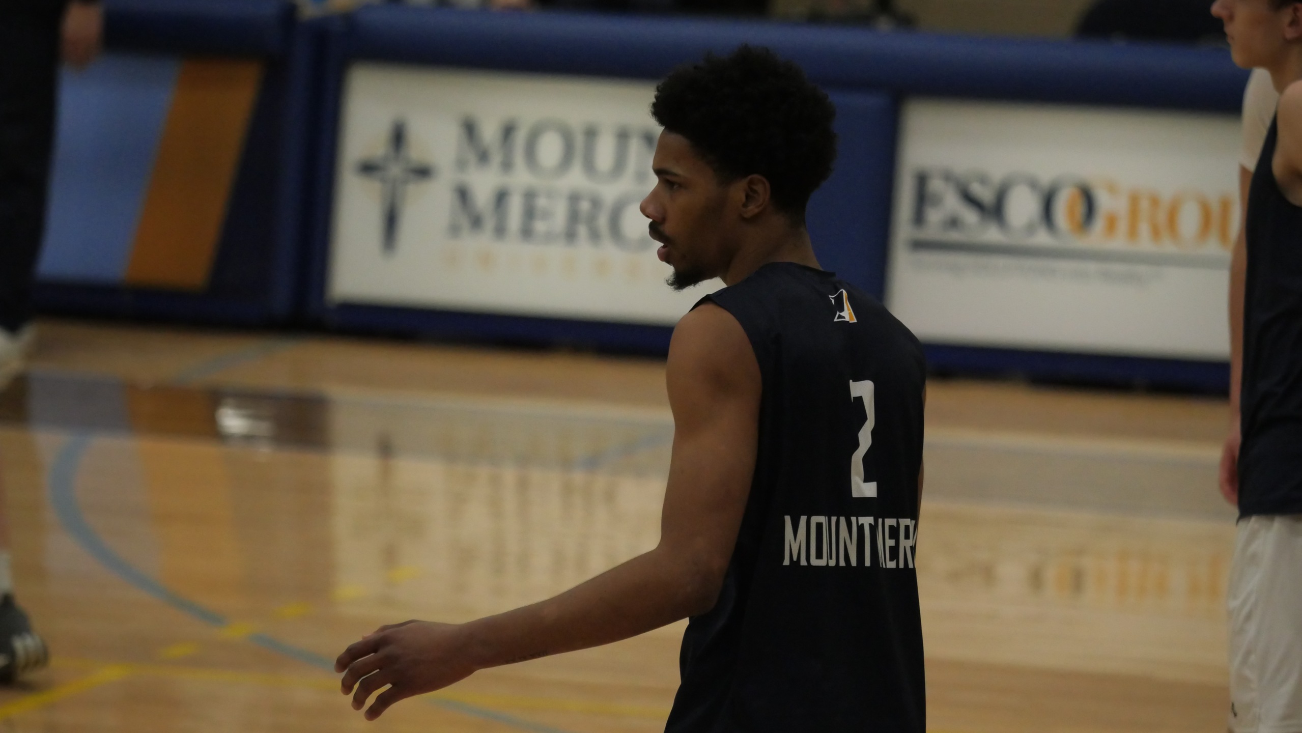 Mustangs drop four-setter at William Penn
