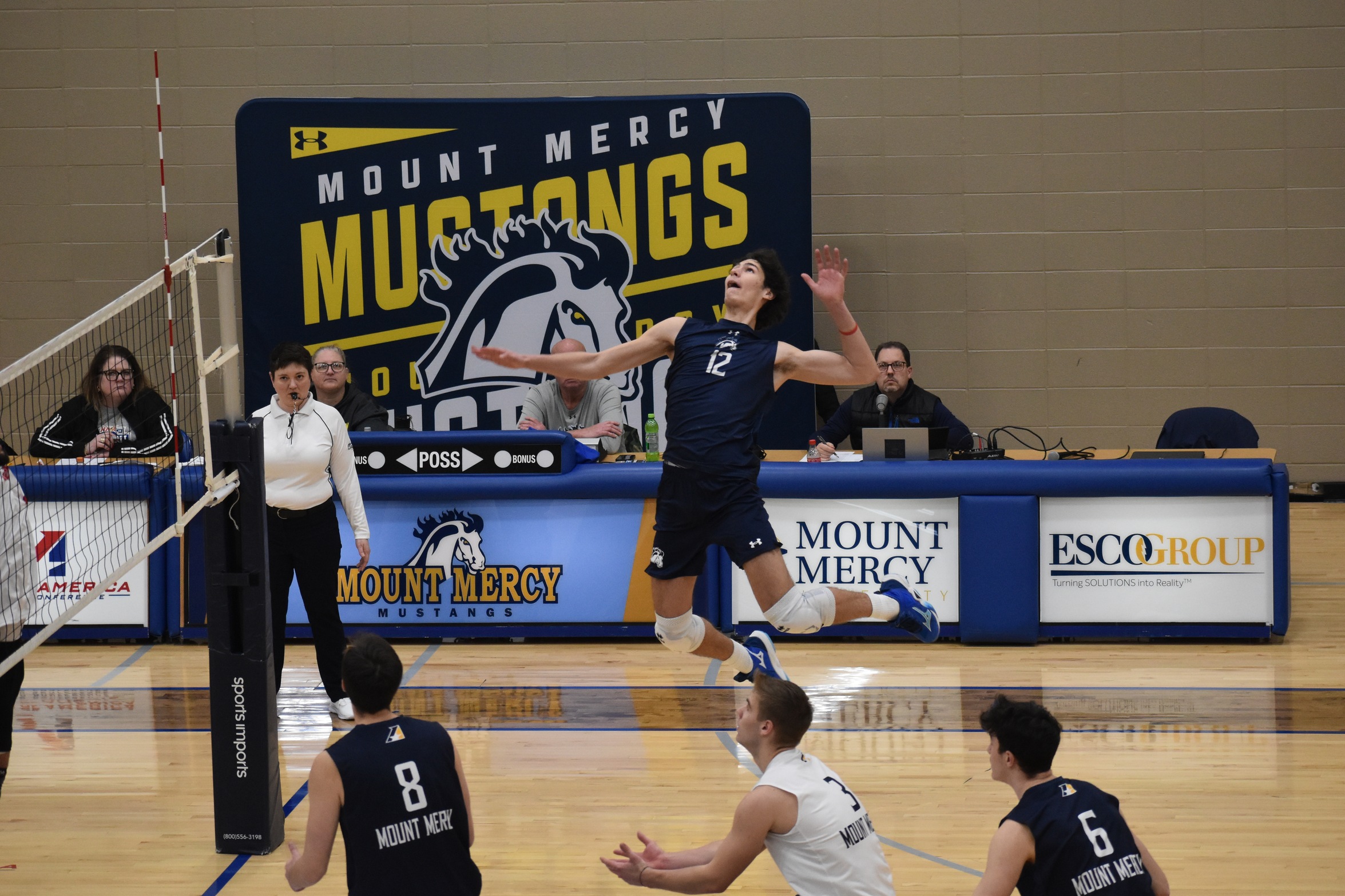 Mustangs Buck the Braves in Four-Set Thriller
