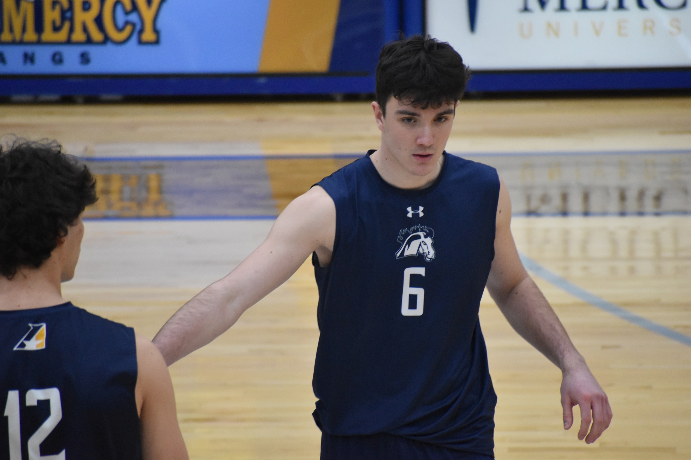 Dominant Mustangs Clip Eagles in Straight Sets