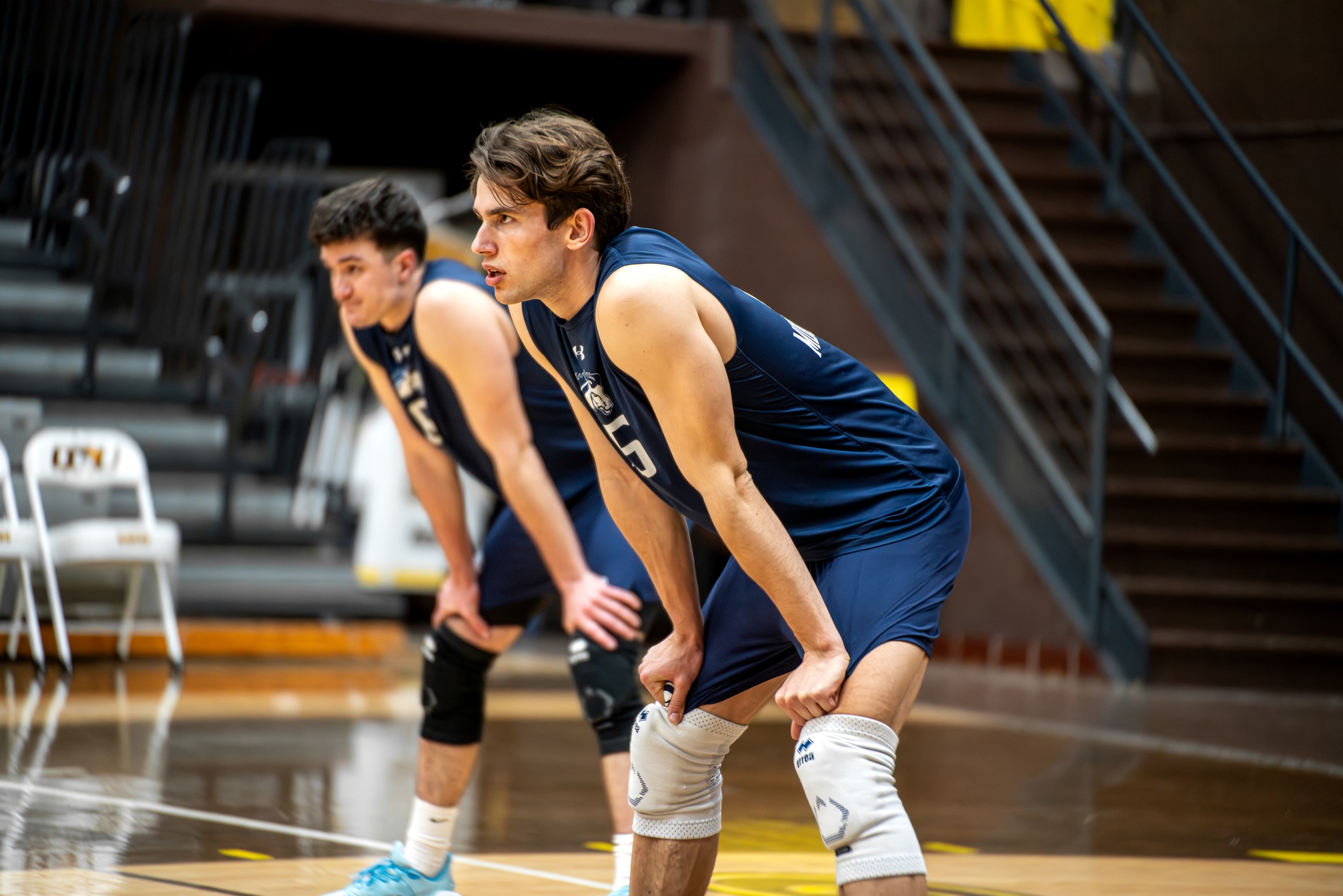 Mustangs Dominate the Pride in Straight-Set Victory