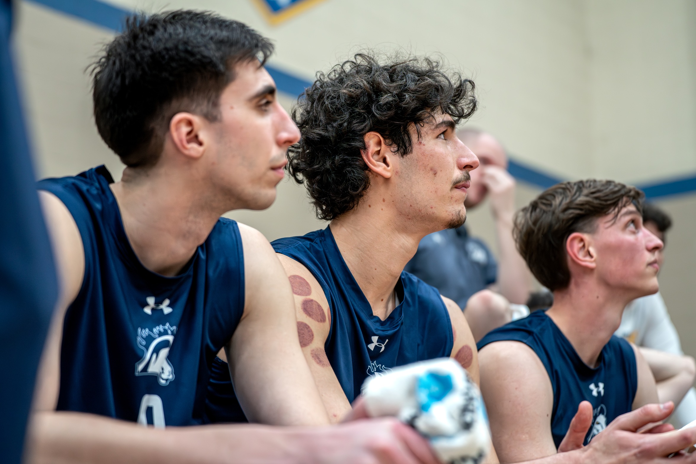 Strong Serving Leads Mustangs to Victory Against Phoenix