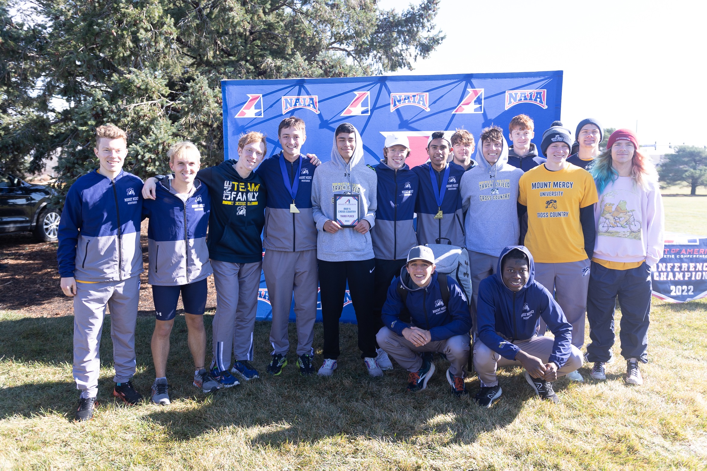Women are runner-up, men third at conference championships