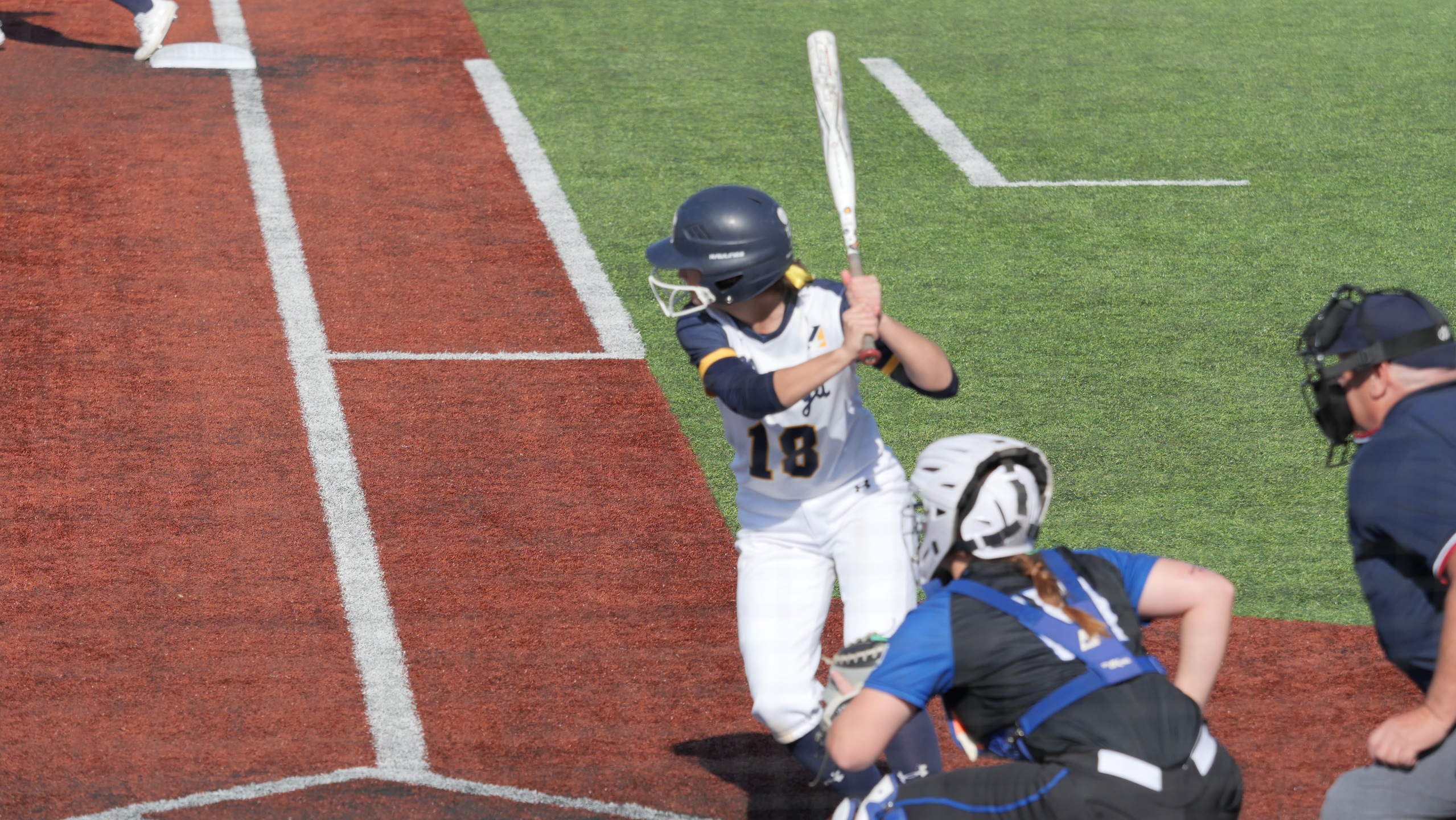 Mustangs win all four during Heart road trip