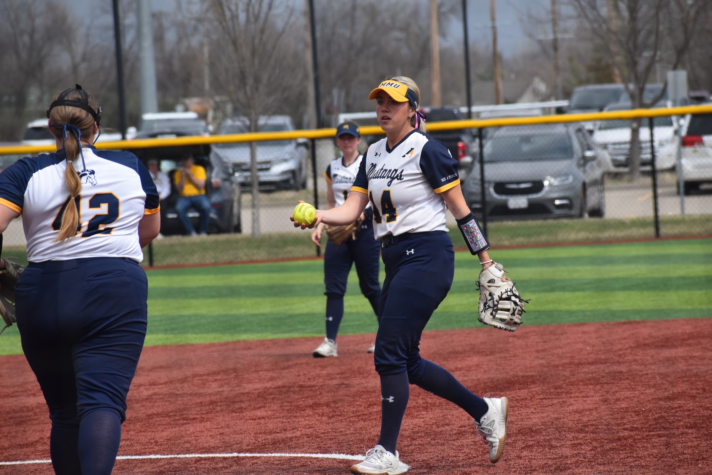 Mustangs Sting Back to Defeat Fighting Bees