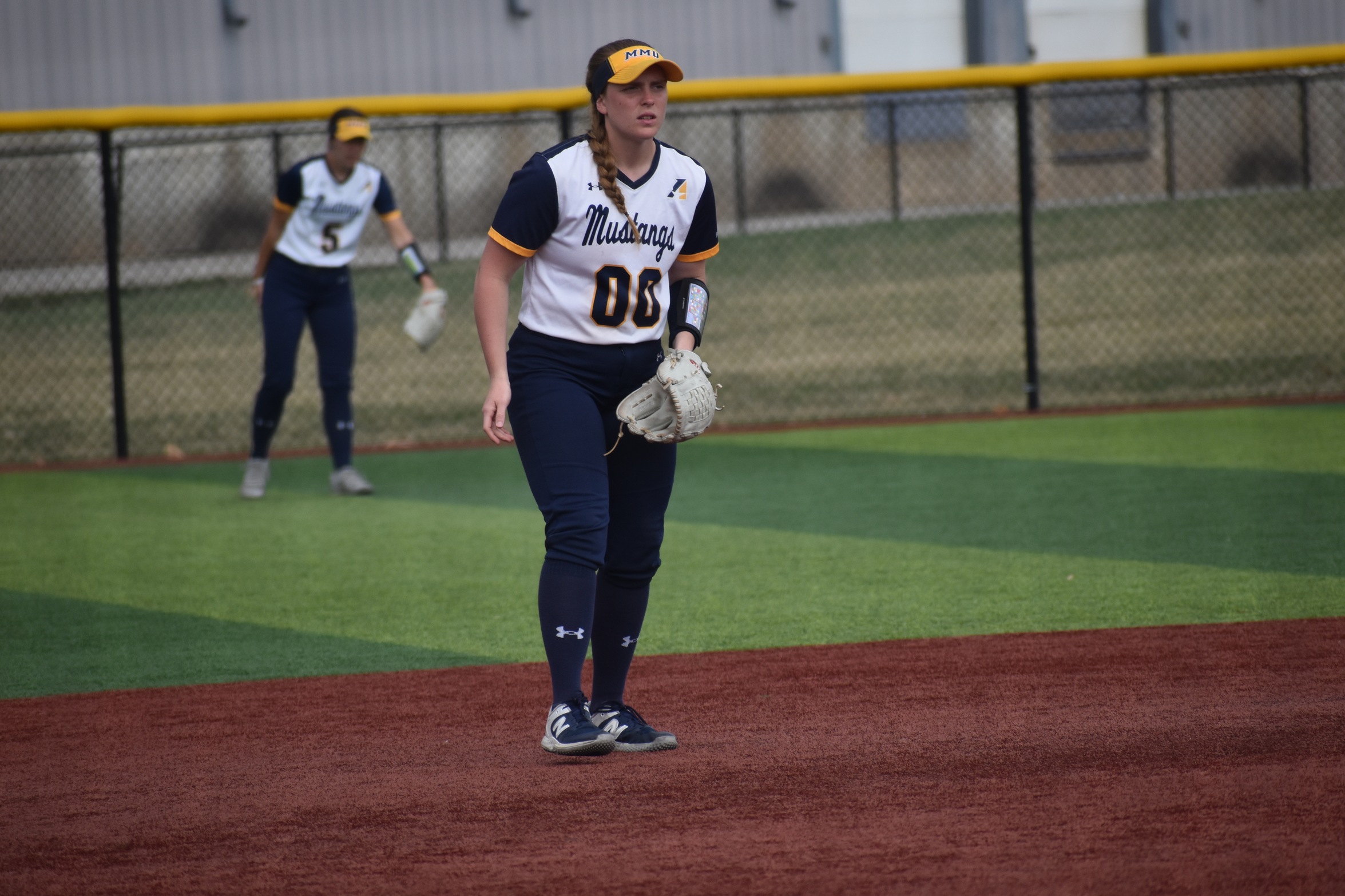 Mustangs Claim Back-to-Back Wins Over Bobcats