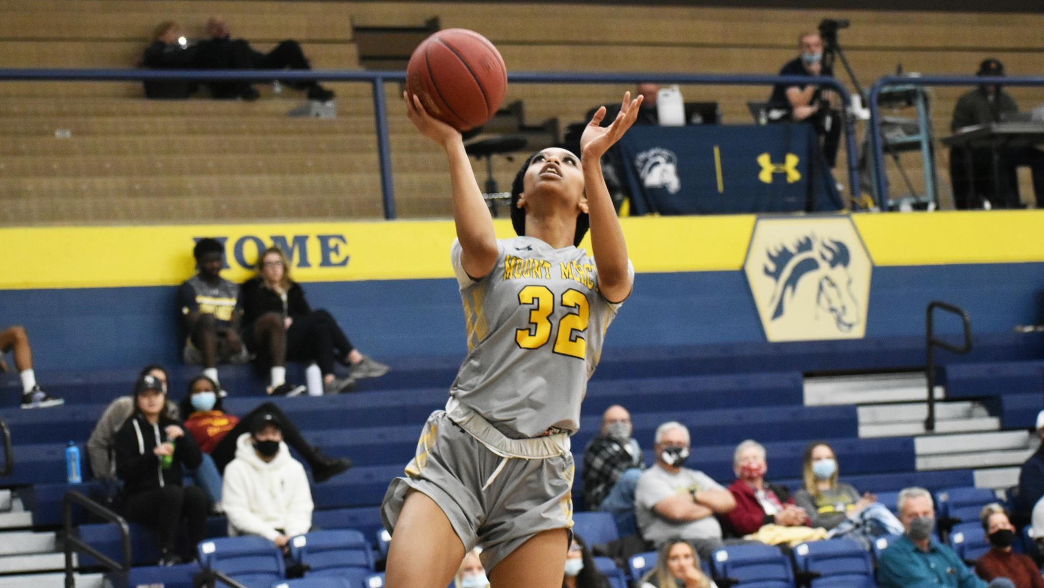 Warriors bounce back, defeat Mustangs