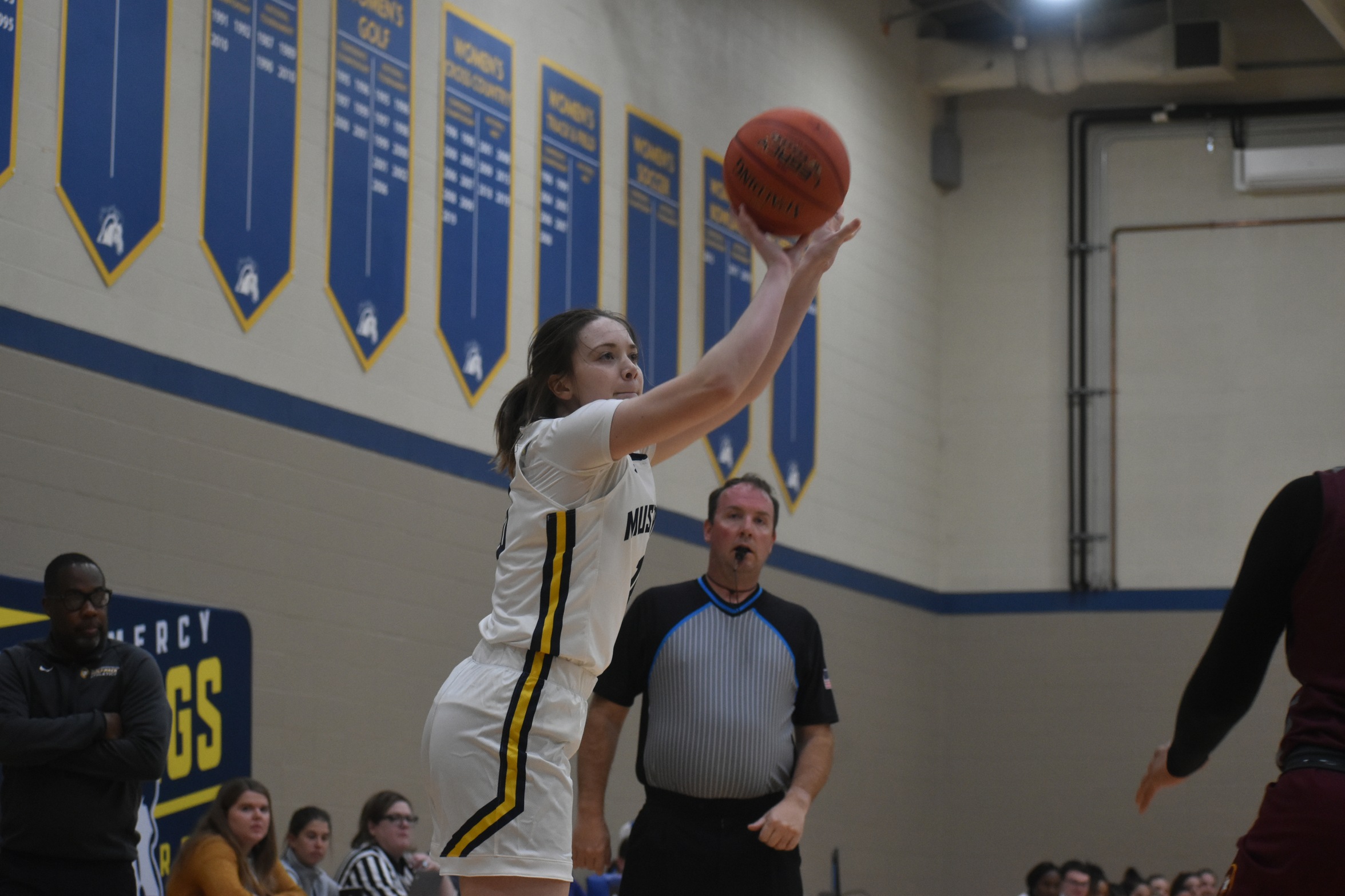 Wildcats too much for Mustangs