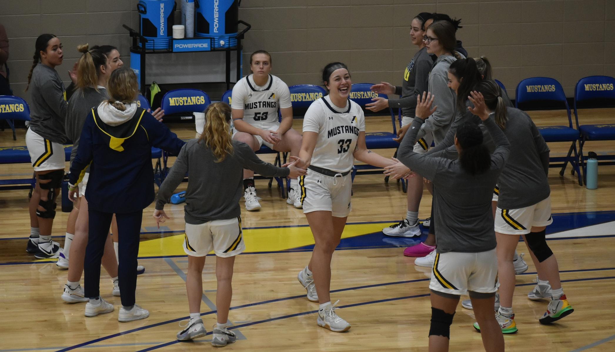 Dreckman&rsquo;s double-double key to Mustang victory