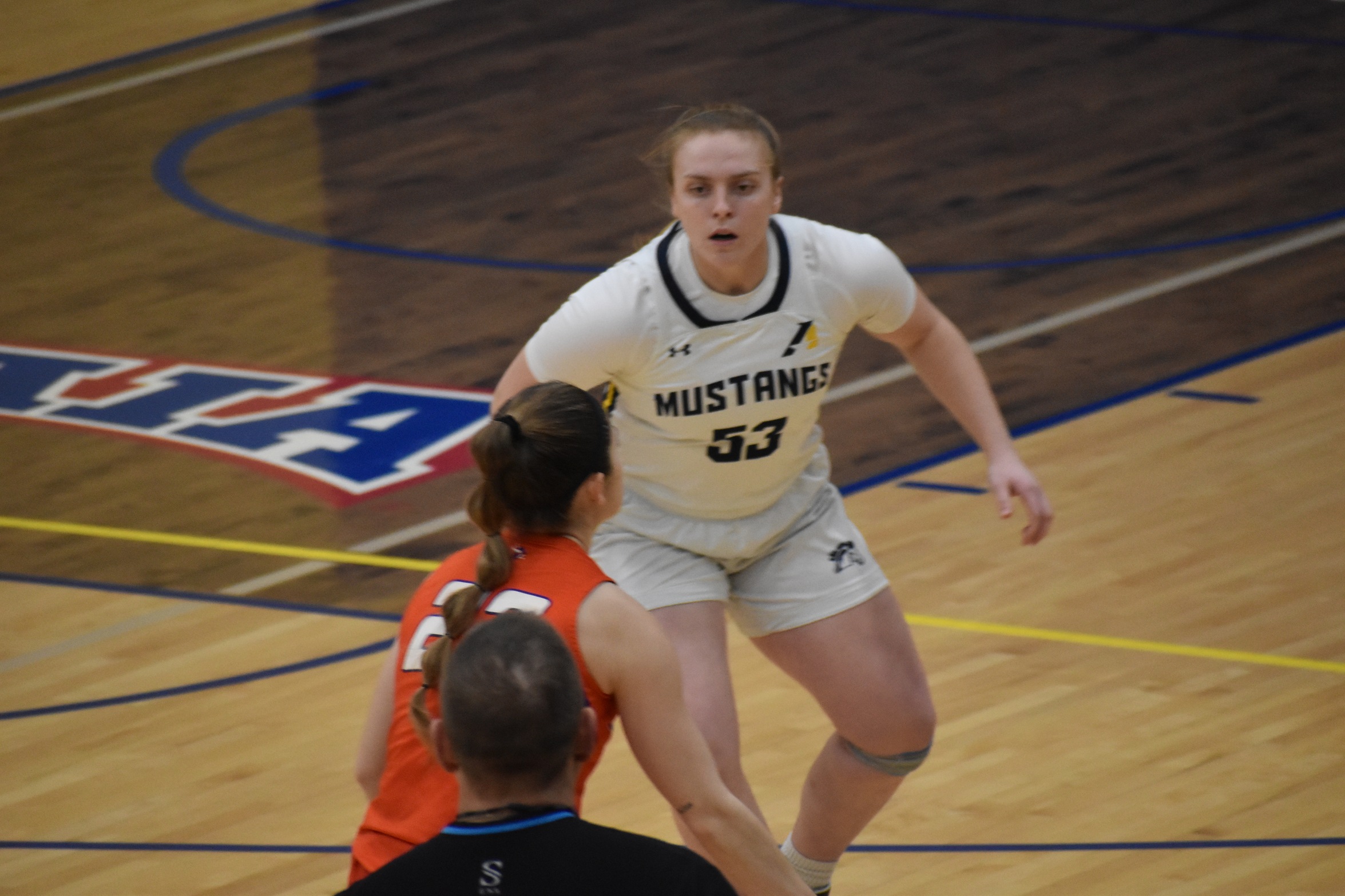 Late Wildcat Surge Overpowered the Mustangs