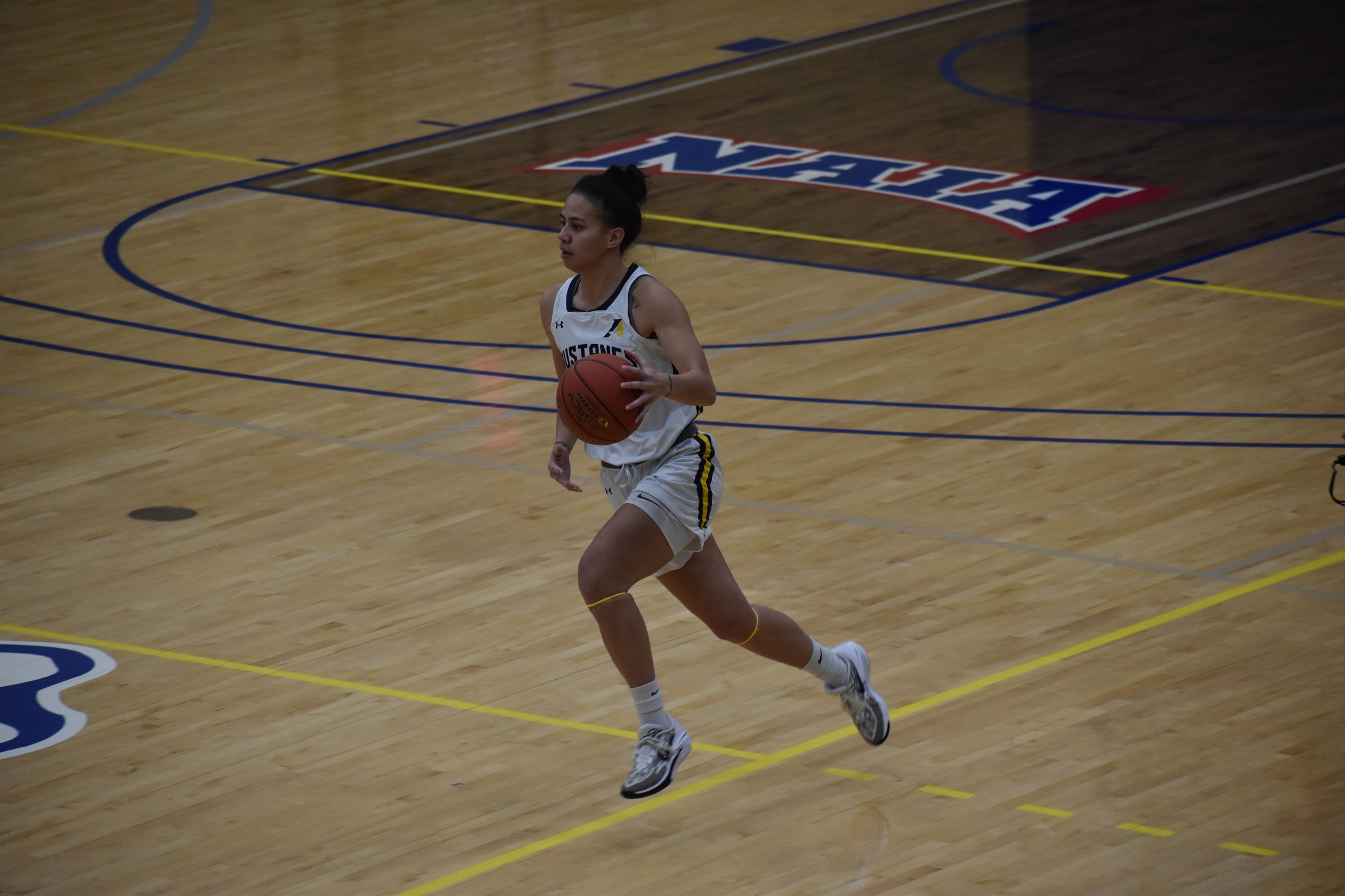 Ravens Late Push Overpowers Mustangs