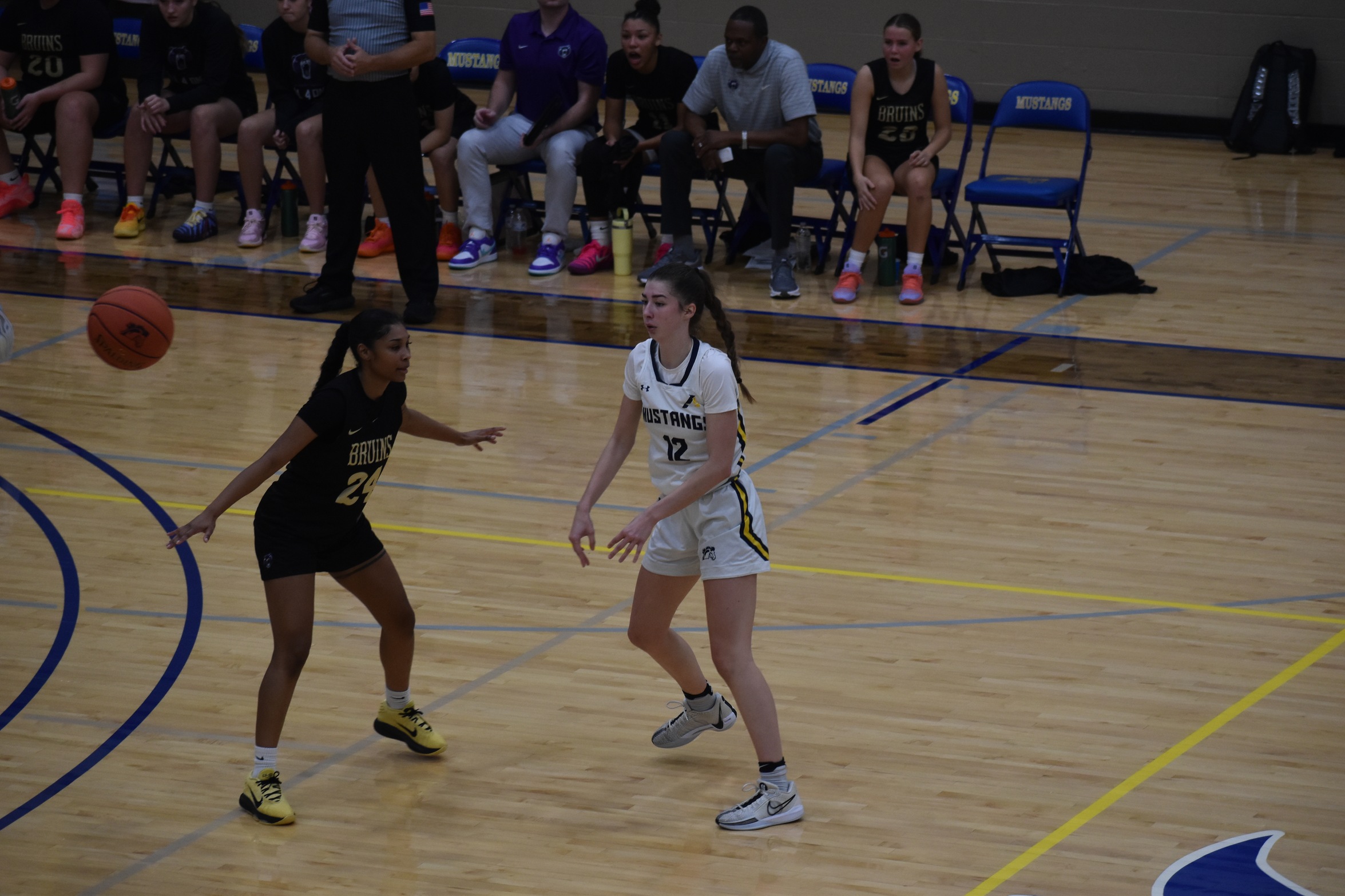 Mustangs Secure Narrow Win Over Statesmen