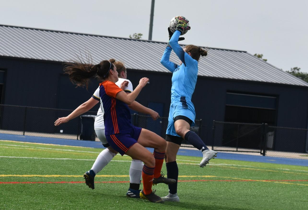 Vikings overcome slow start to defeat Mustangs