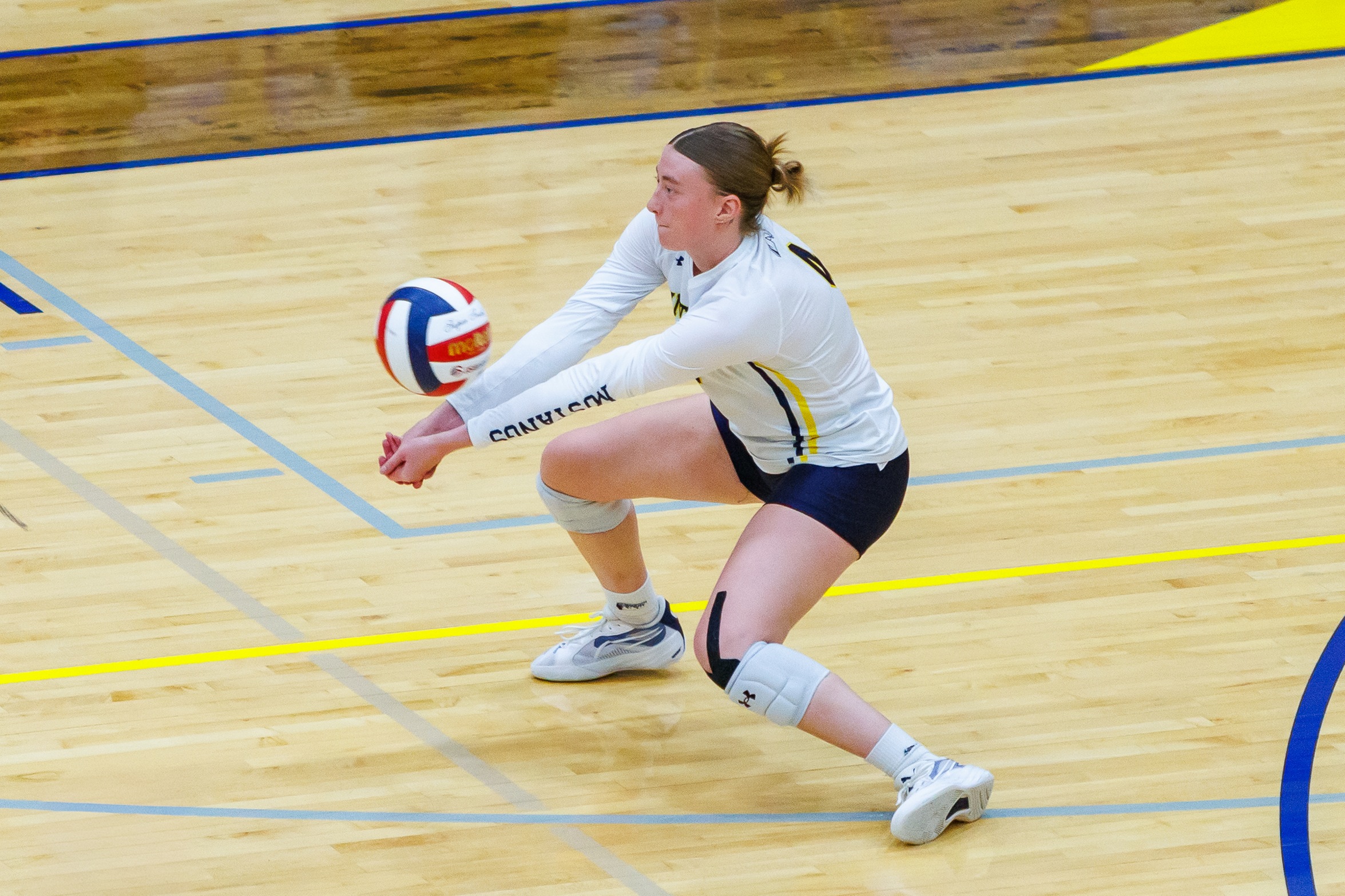 Mustangs Capture Five-Set Thriller Against Pioneers